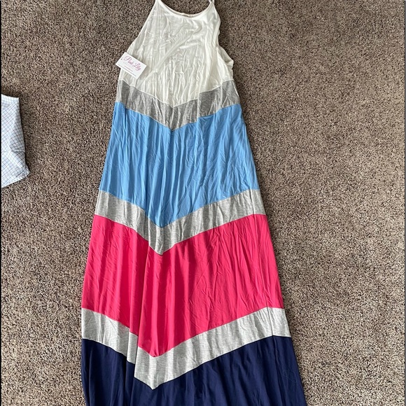 Sweet Pea casual dress medium color block - Picture 2 of 5